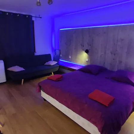 Logis De La Poirie Gasthof