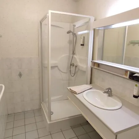 Gasthof Logis De La Poirie 3*