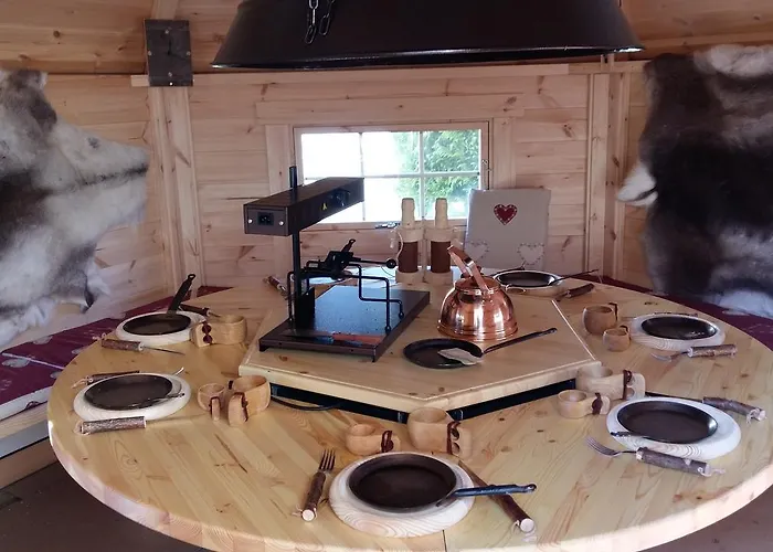 Inn Logis De La Poirie 3*