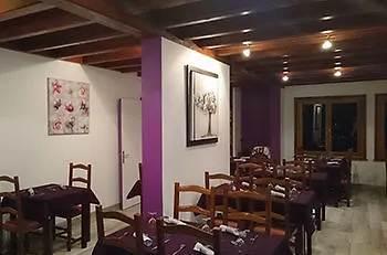 Logis De La Poirie 3* Tendon