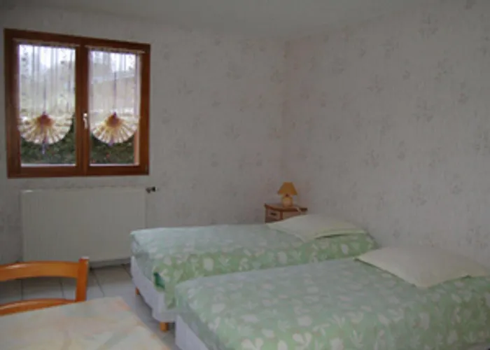 Inn Logis De La Poirie 3*