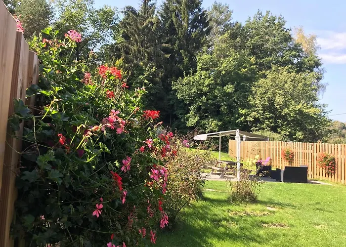 Logis De La Poirie Inn Tendon